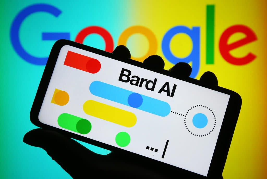google-ai-chatbot-bard-widget-pixel-phones